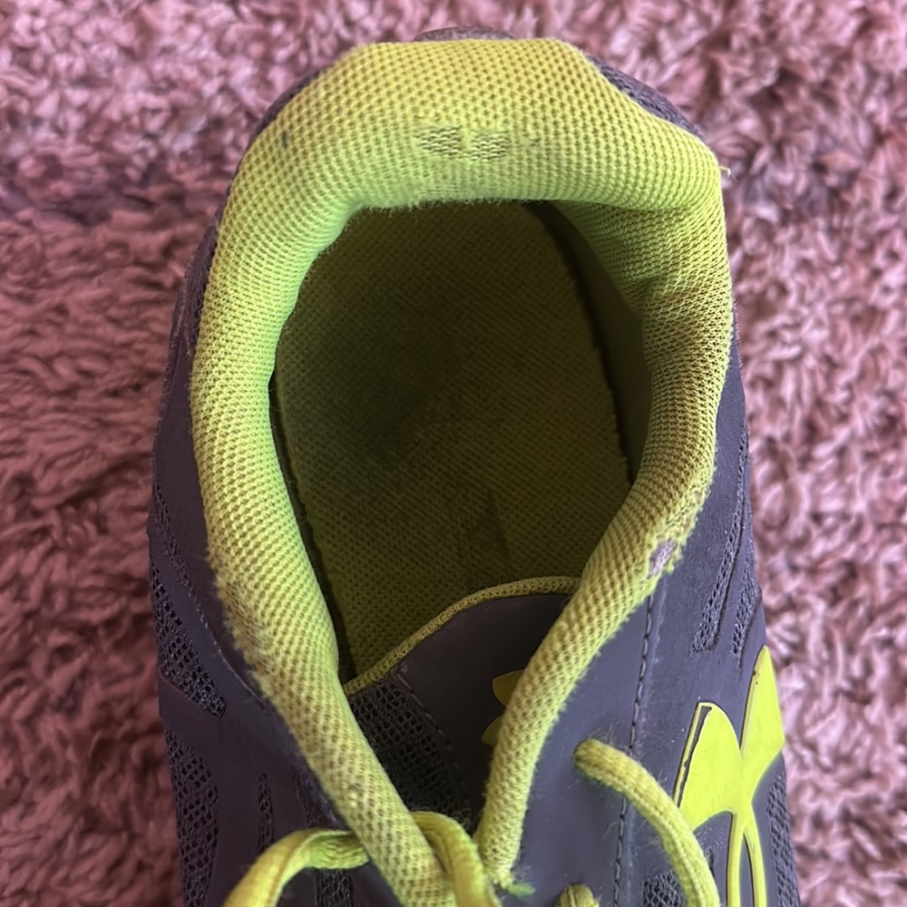 Under Armour Men's Micro G Engage Big Logo Shoe - Picture 6 of 14